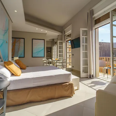 Matteotti Luxury アパートホテル